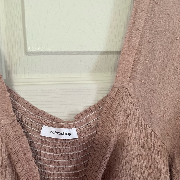 Nude Pink Dress with Puff Sleeves XL - Picture 2 of 3